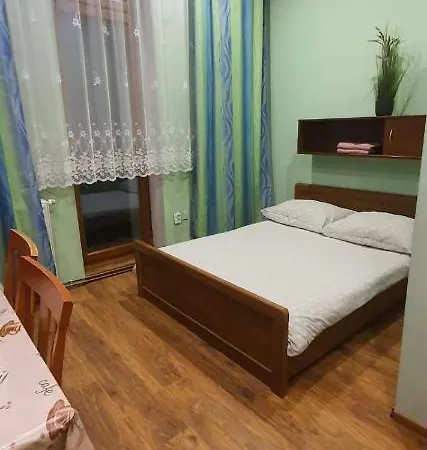 住宿加早餐酒店 Krupowki 扎科帕内