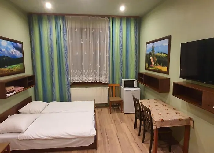 فندق مبيت وإفطار Krupowki زاكوباني